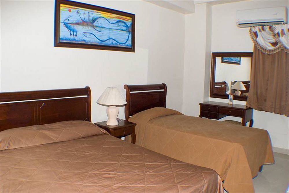 Hotel Luis V Santo Domingo Dış mekan fotoğraf