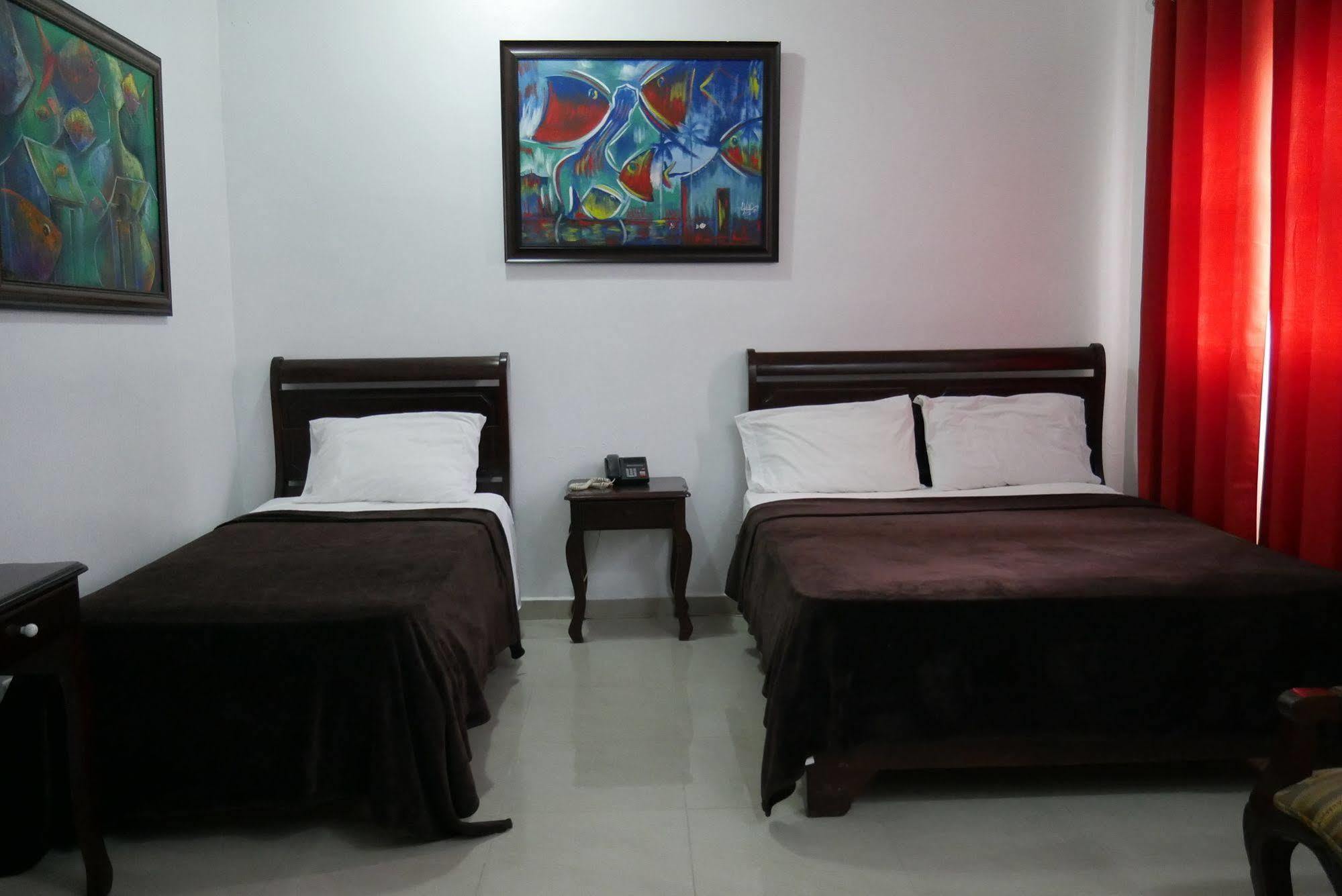 Hotel Luis V Santo Domingo Dış mekan fotoğraf