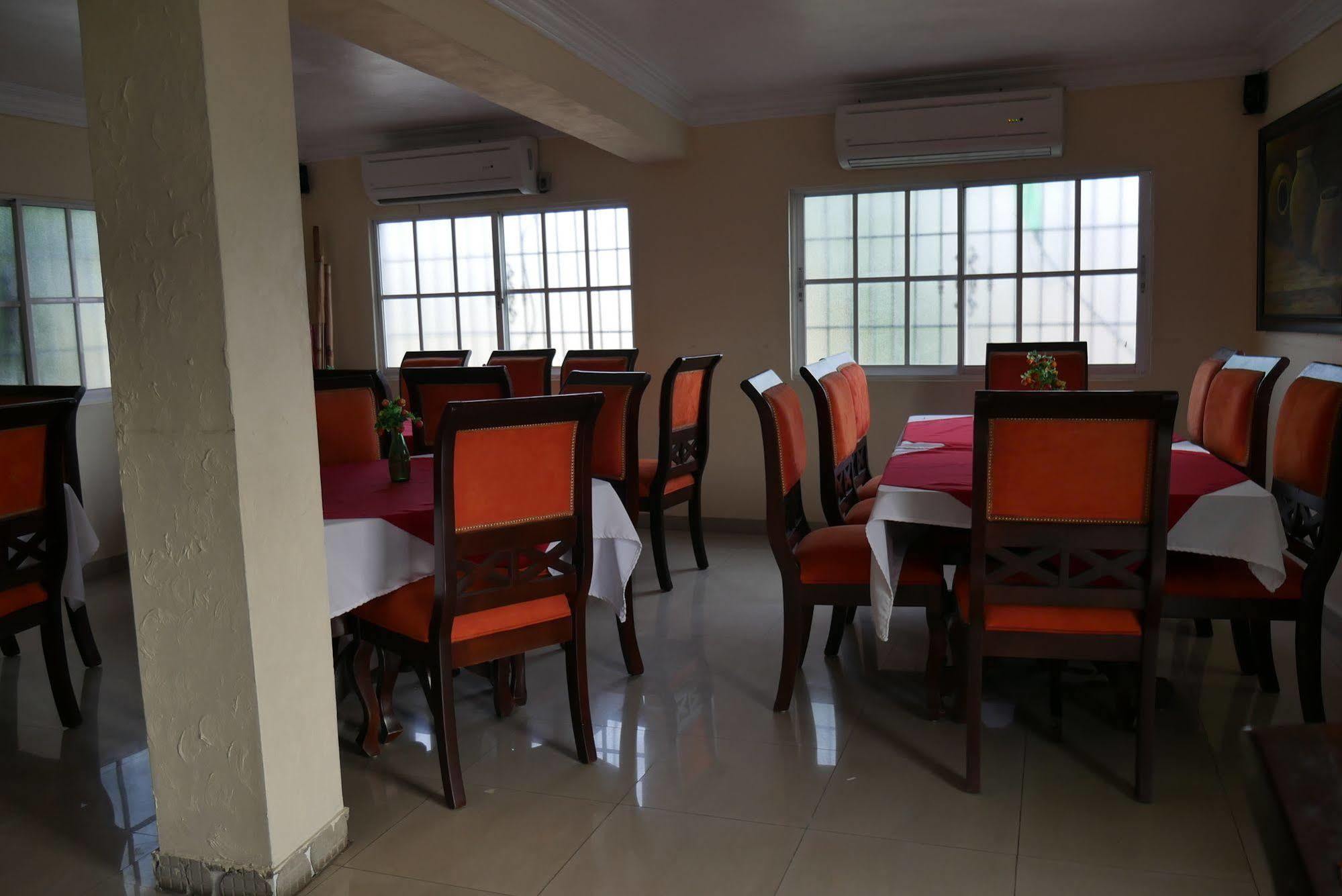 Hotel Luis V Santo Domingo Dış mekan fotoğraf